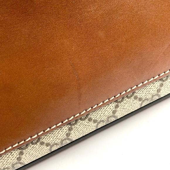 Gucci Padlock Shoulder Bag - Picture 2 of 12